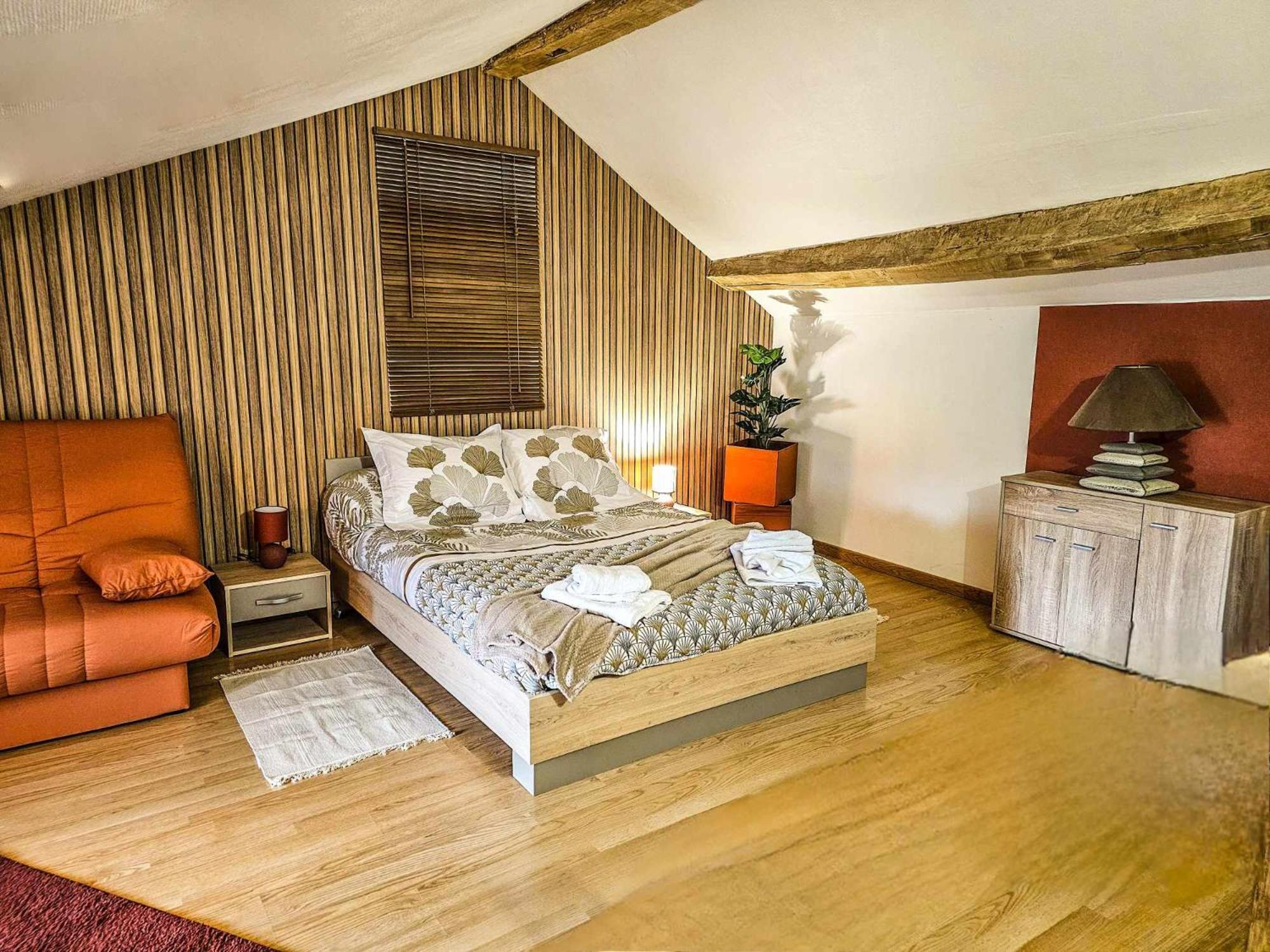 Maison De Ville Avec Jardin Privatif เนอแวร์ ภายนอก รูปภาพ