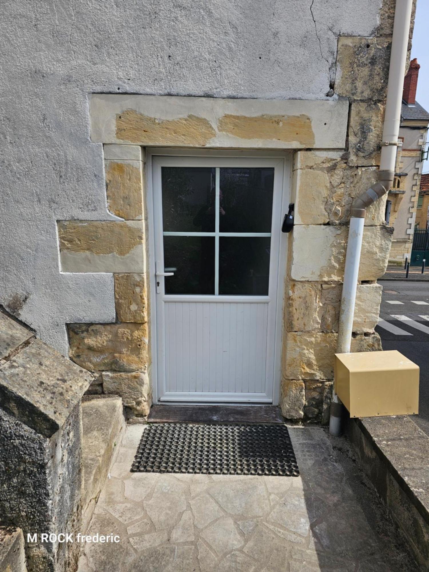 Maison De Ville Avec Jardin Privatif เนอแวร์ ภายนอก รูปภาพ